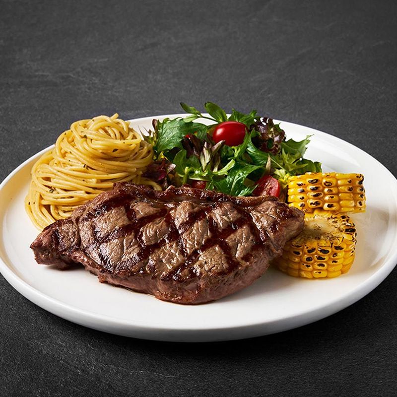 Hava yolu ilə hazırlanan N.Z. Sirloin Steyk